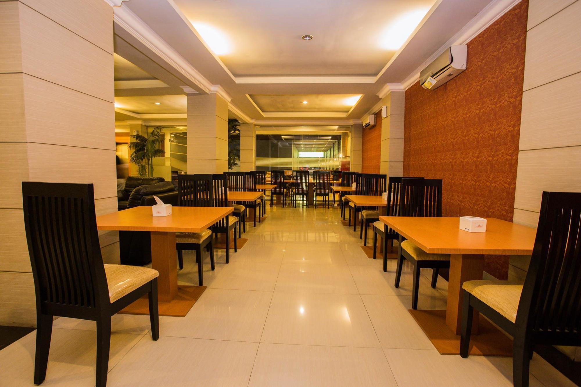 Raja Residence Jakarta Exterior photo